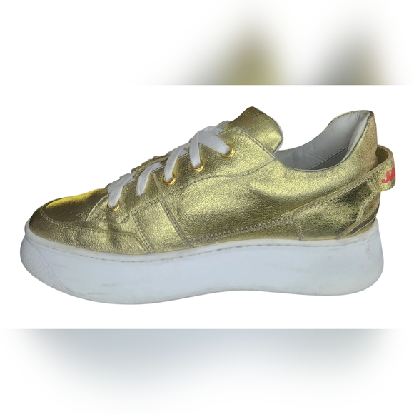 Janet & Janet Gilda Gold Sneakers, Womens 38 EU (8 US) - Picture 7 of 12